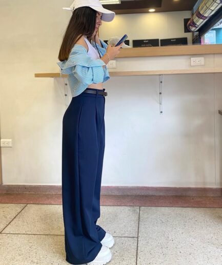 Ref. Maddie: Pantalón color azul oscuro