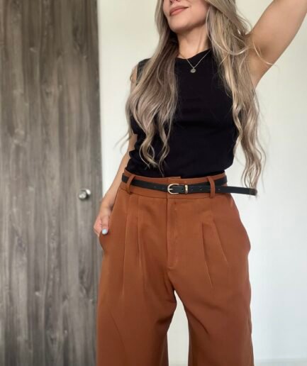 Ref. 023: Pantalón clásico recto - canela