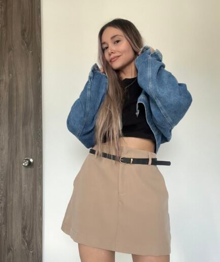 Ref. 035: Falda/short clásica línea A - nude