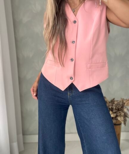 Ref. 032: Chaleco con cortes - palo de rosa