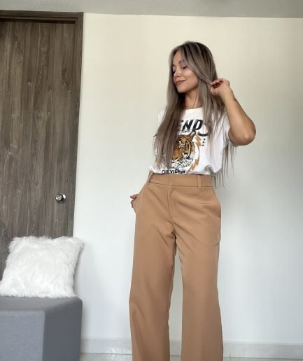 Ref. 057: Pantalón semicampana clásico - camel