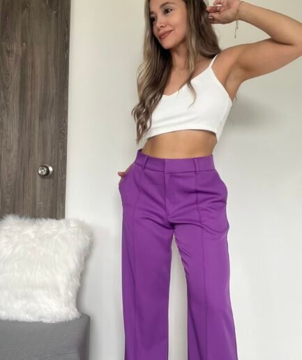 Ref. 067: Pantalón recto semiceñido - púrpura