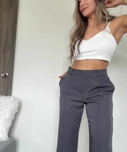 Ref. 067: Pantalón recto semiceñido - gris ocuro