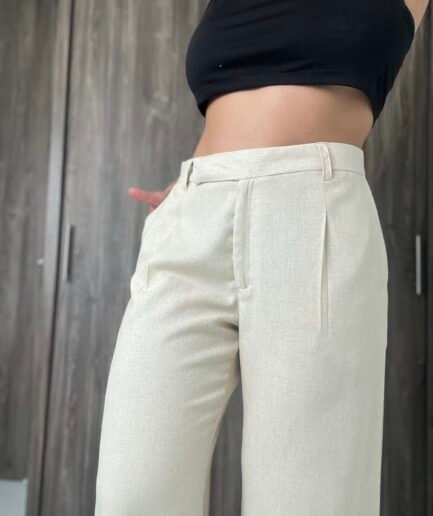 Ref. 065: Pantalón recto en lino - nude
