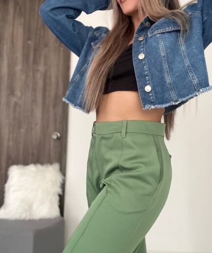 Ref. 067: Pantalón recto semiceñido - verde salvia