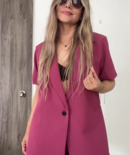 Ref.078-1: Blazer semioversize manga corta - cereza