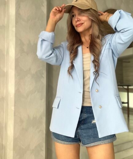 Ref.077- 4: Blazer Semioversize - azul bebé